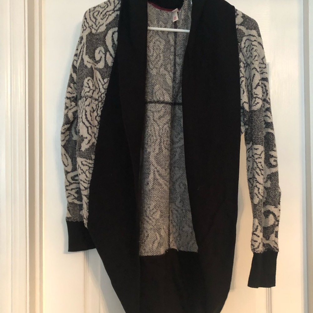 Soft soft soft floral cardigan